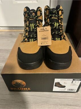 Brahma Men's Tan and Black Work Boots